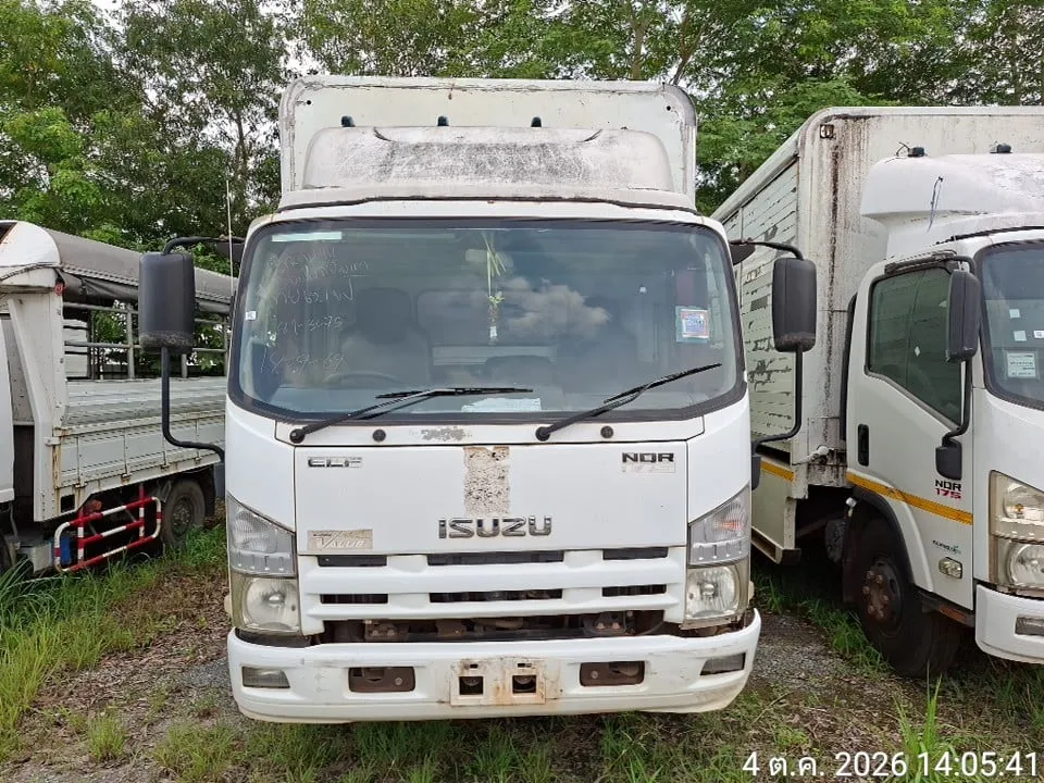 2011 Isuzu NQR – 1