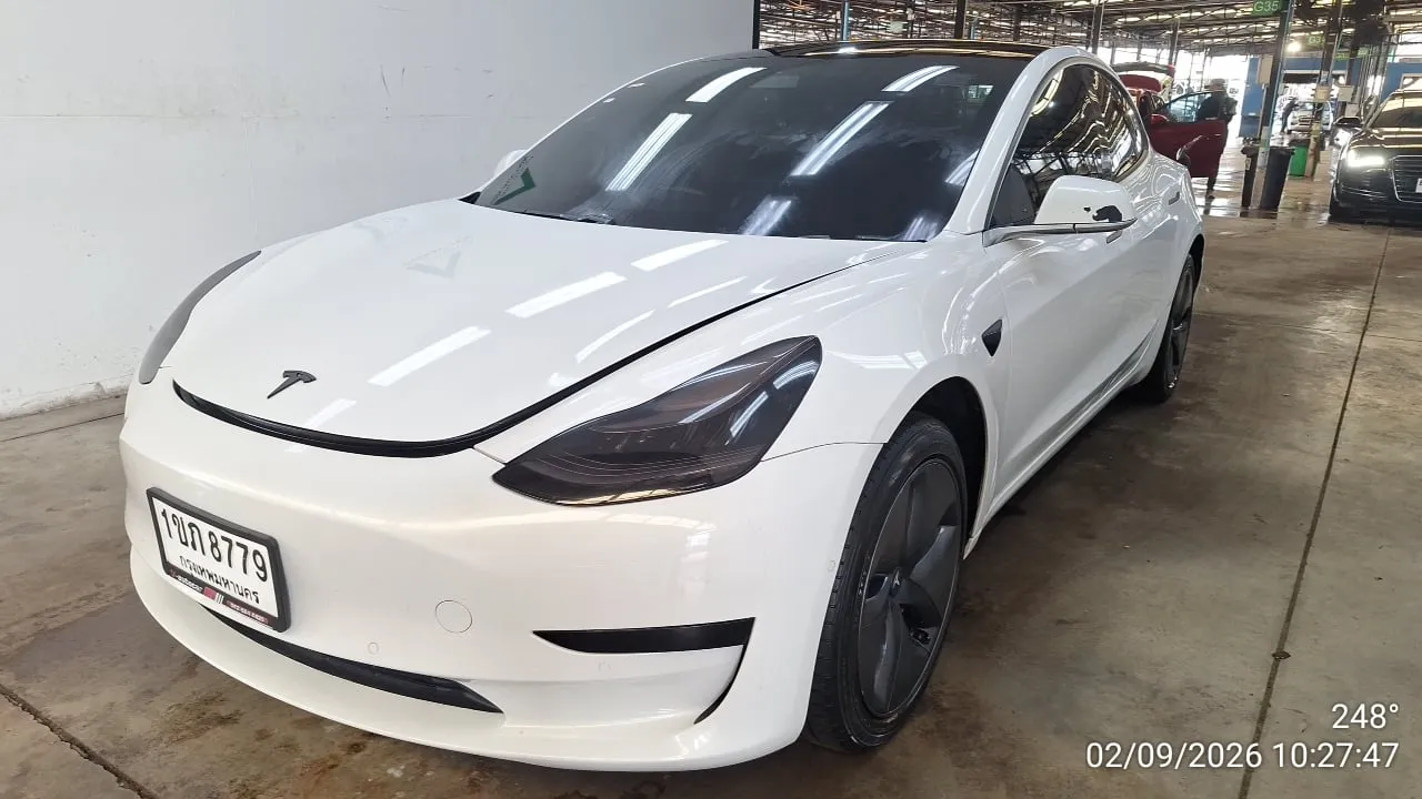 2020 Tesla Model 3 – 3