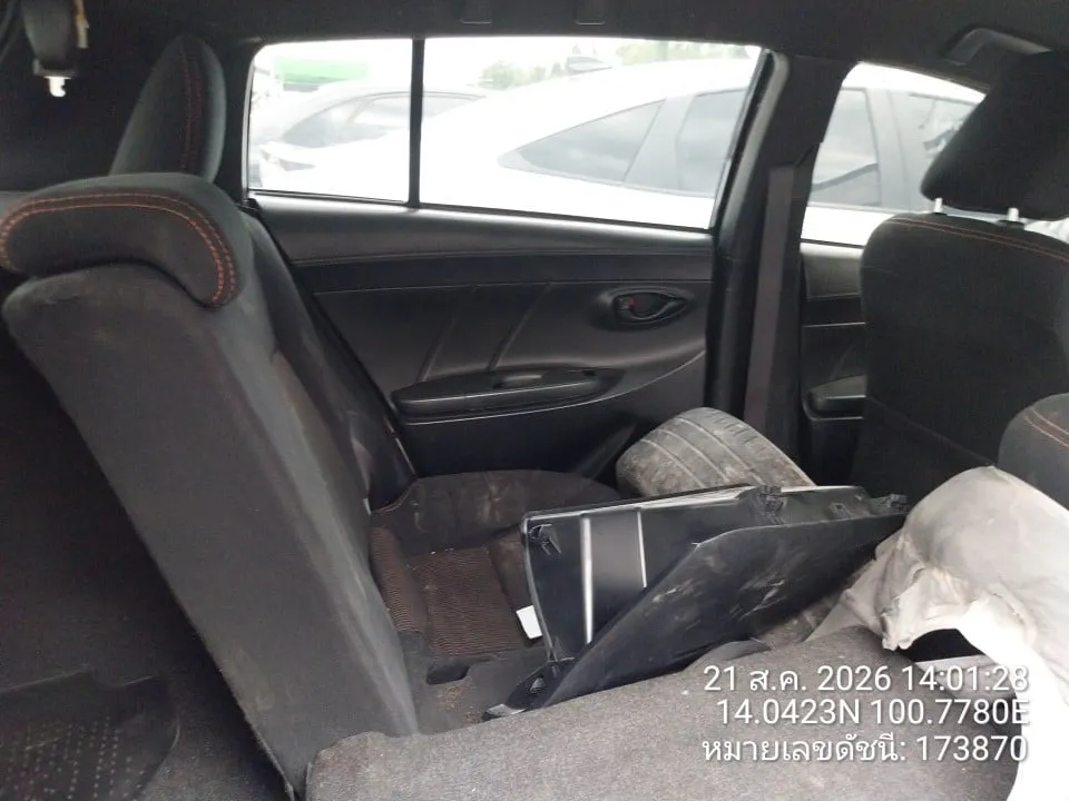 2014 Toyota Yaris – 9