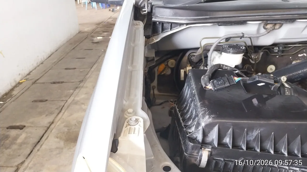 2012 Isuzu D-Max – 12