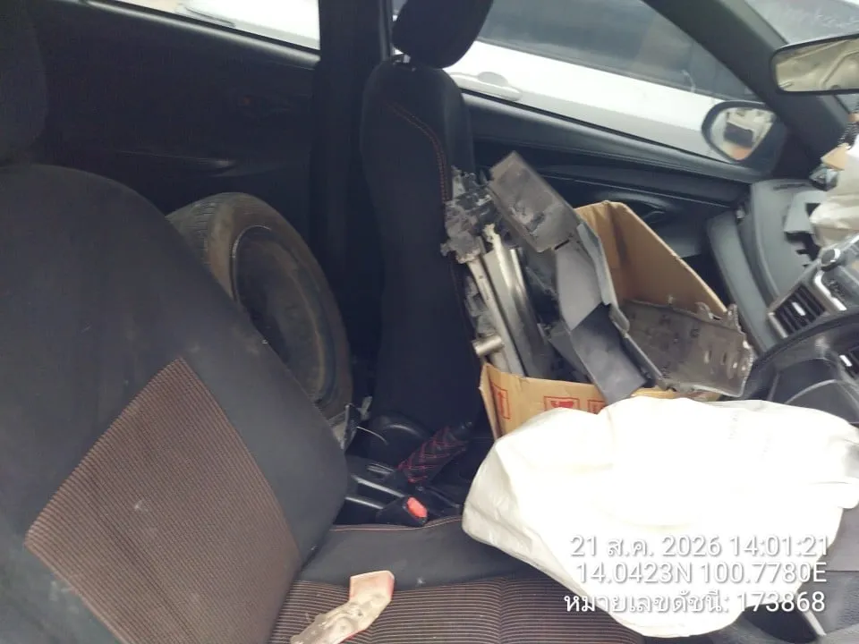2014 Toyota Yaris – 7