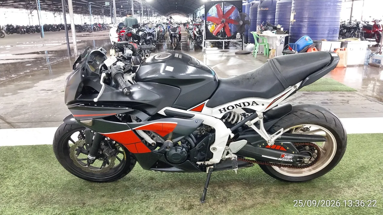 2016 Honda CBR650F – 7