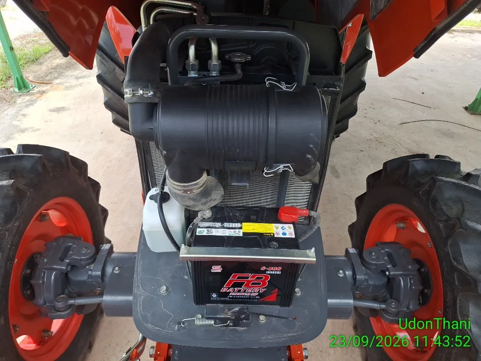 2024 Kubota M6240SUH-B – 12
