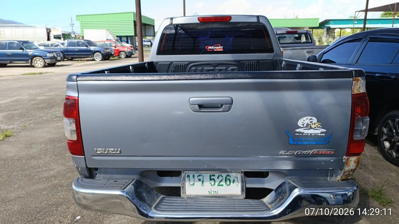 2005 Isuzu D-Max – 5