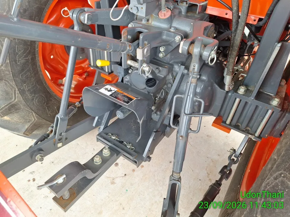 2024 Kubota M6240SUH-B – 8