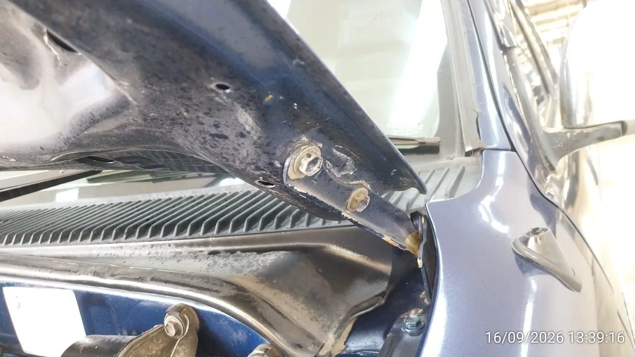 2004 Toyota Sport Rider – 8