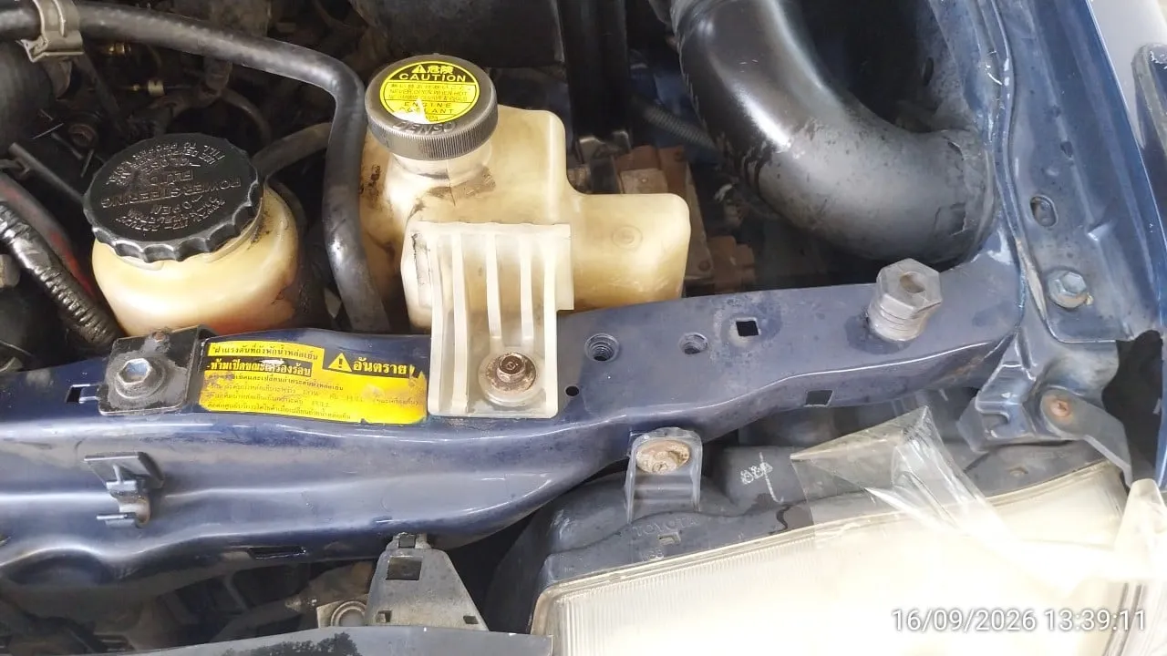 2004 Toyota Sport Rider – 6