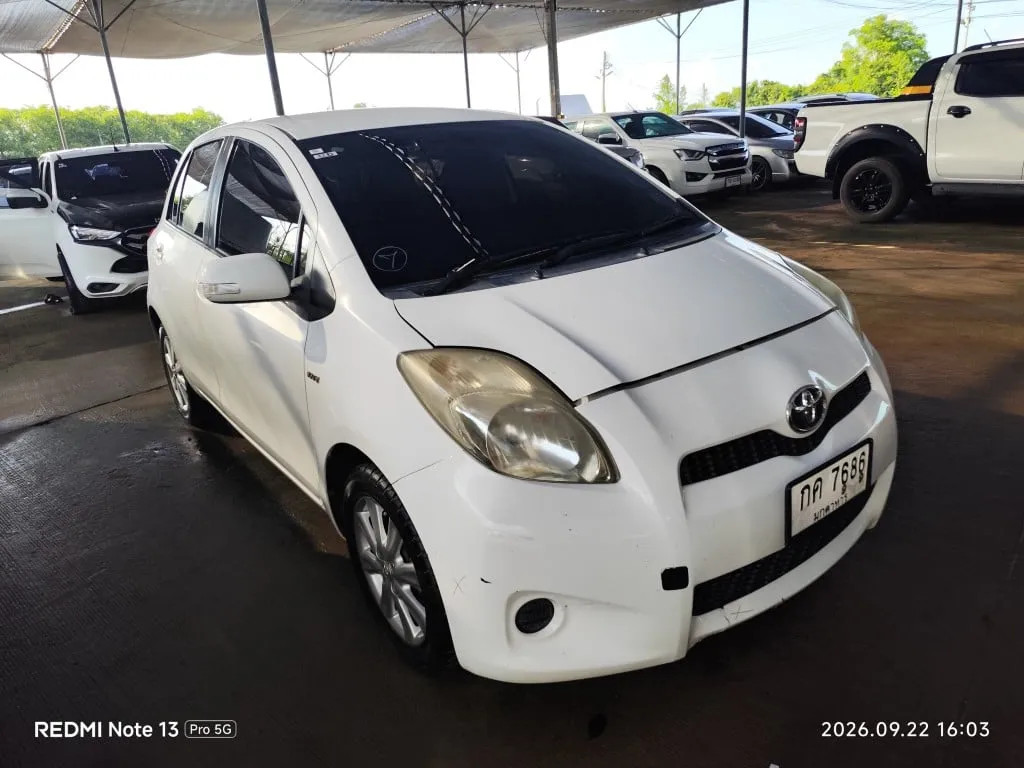 2013 Toyota Yaris – 2