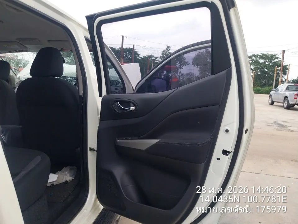 2022 Nissan Navara – 10