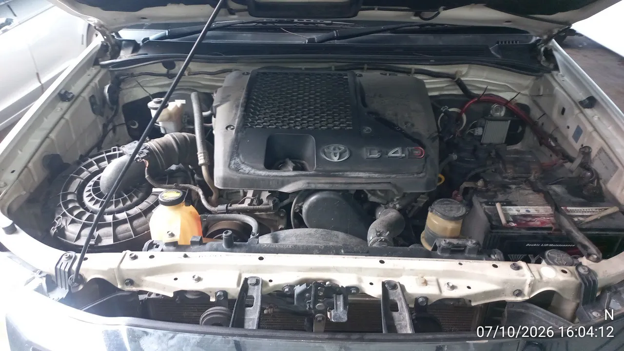 2014 Toyota Hilux Vigo – 1