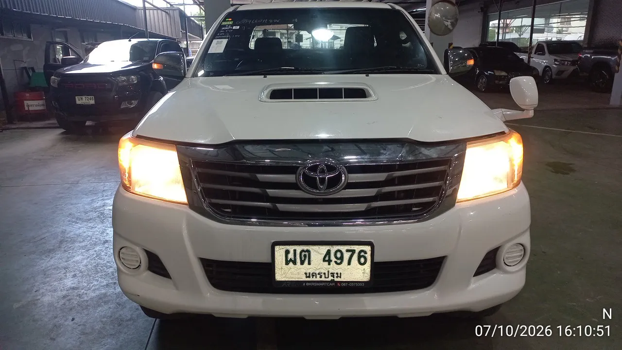 2014 Toyota Hilux Vigo – 11