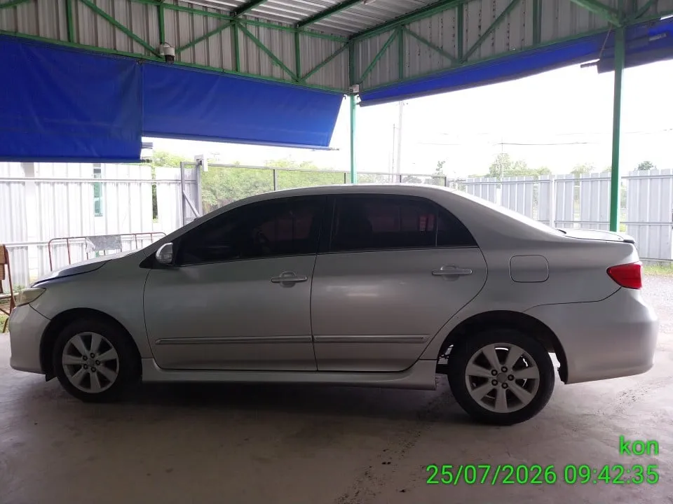 2011 Toyota Corolla Altis – 3