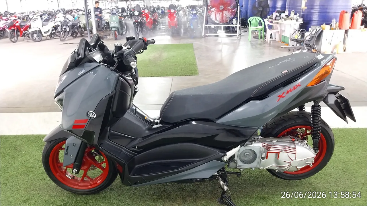 2022 Yamaha X-Max – 7