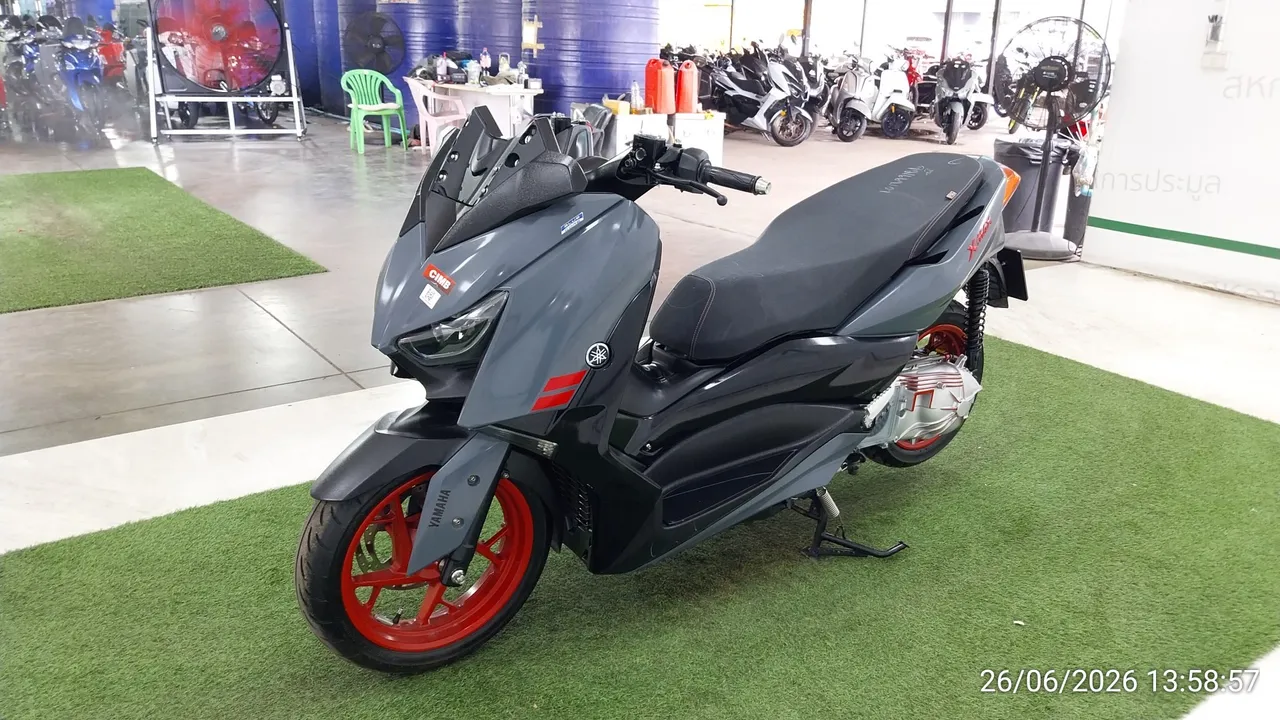 2022 Yamaha X-Max – 8