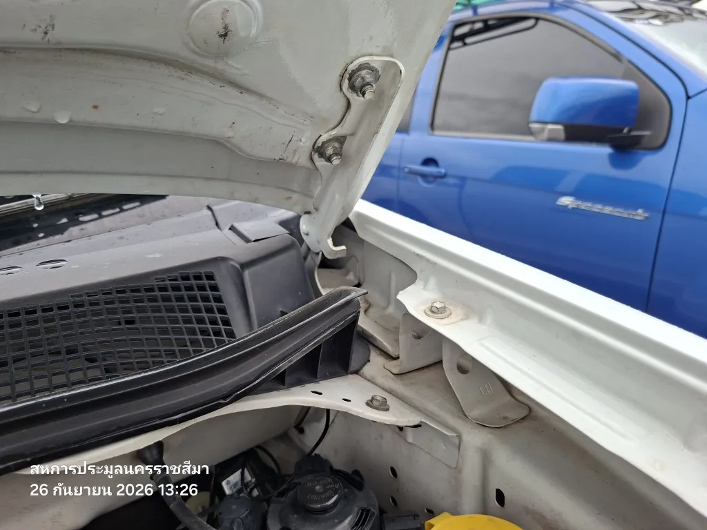 2016 Isuzu D-Max – 12