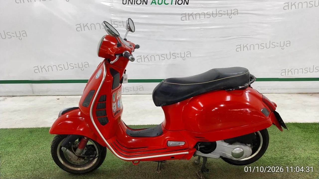 2014 Vespa GTS – 7