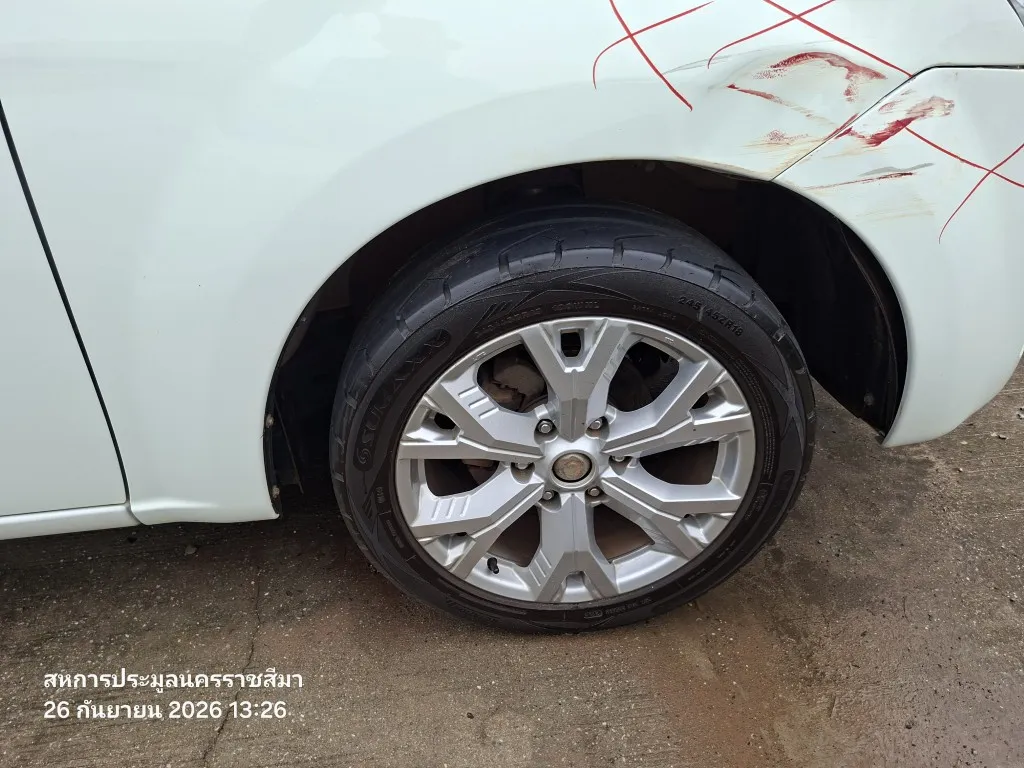 2016 Isuzu D-Max – 9