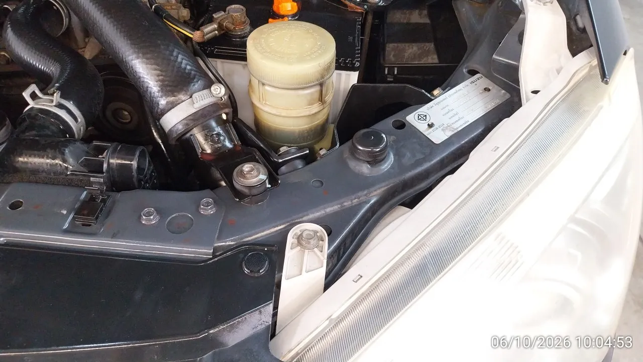 2015 Isuzu D-Max – 6