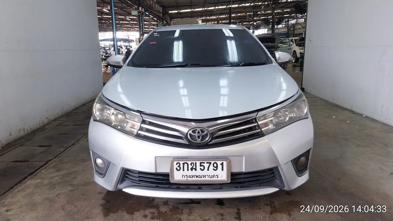2014 Toyota Corolla Altis – 1