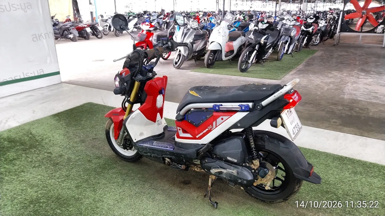 Honda Zoomer-X – 6