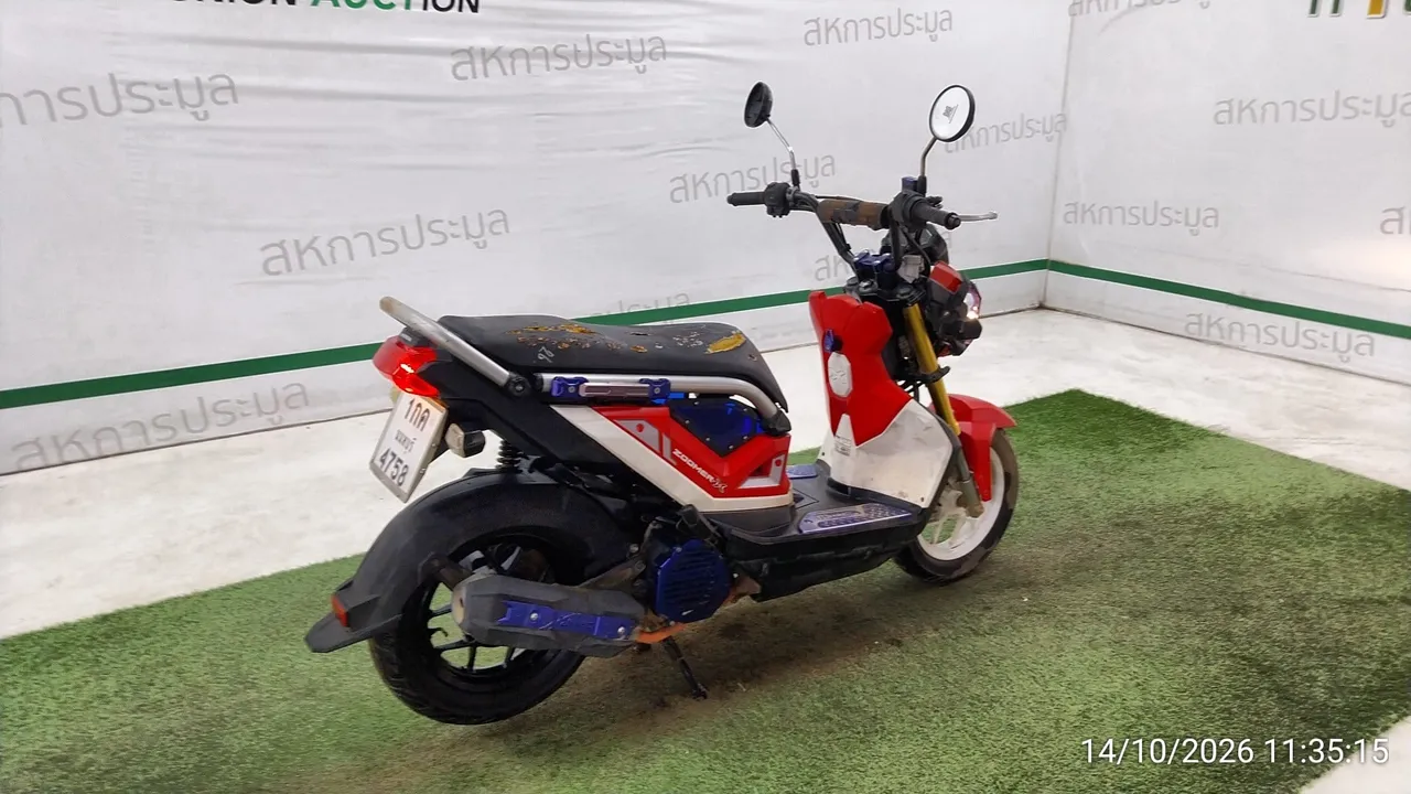 Honda Zoomer-X – 4