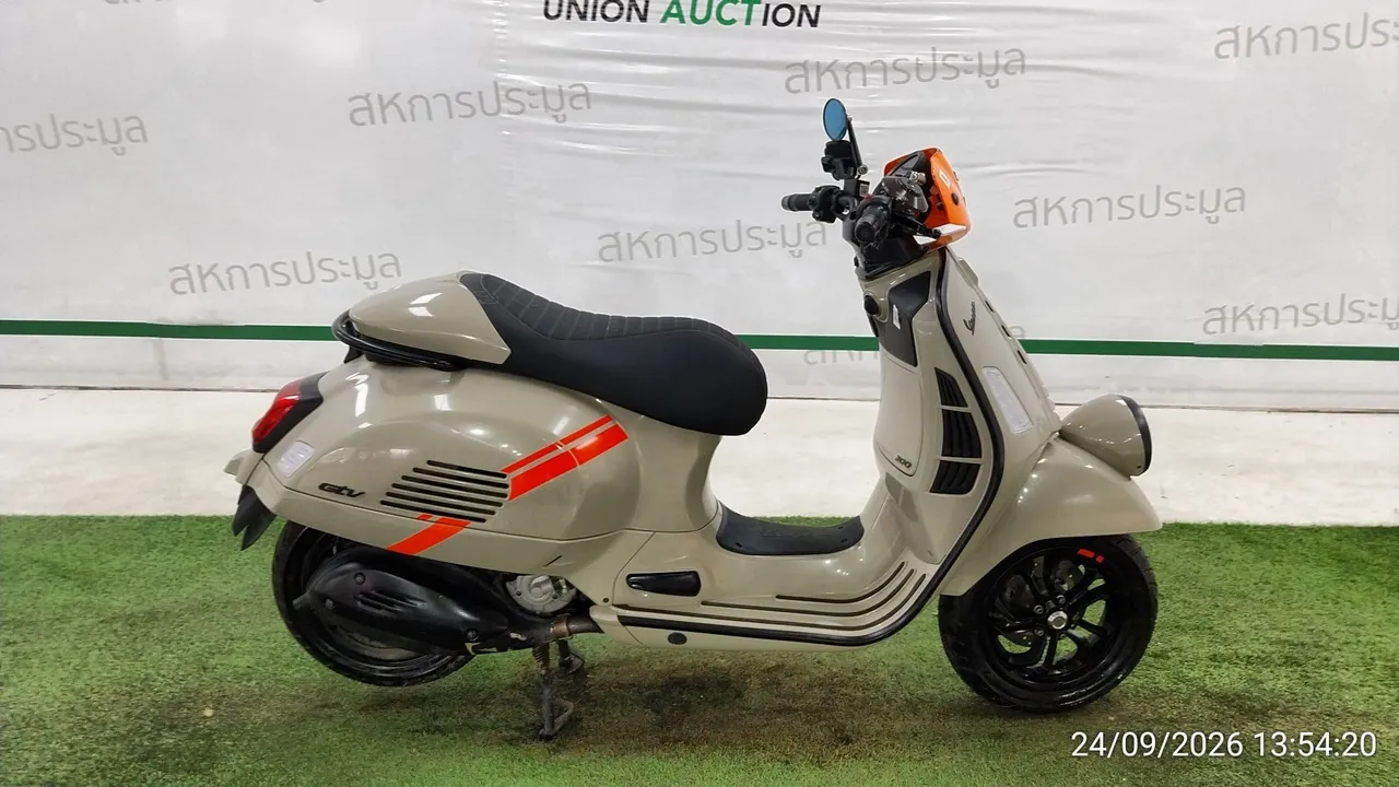 2023 Vespa GTV 300 – 3
