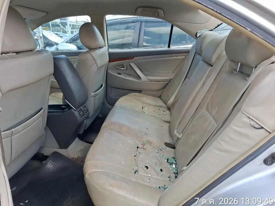 2008 Toyota Camry – 7