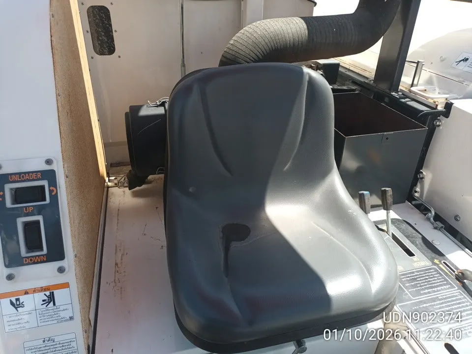 2025 Kubota DC-70G Pro – 10