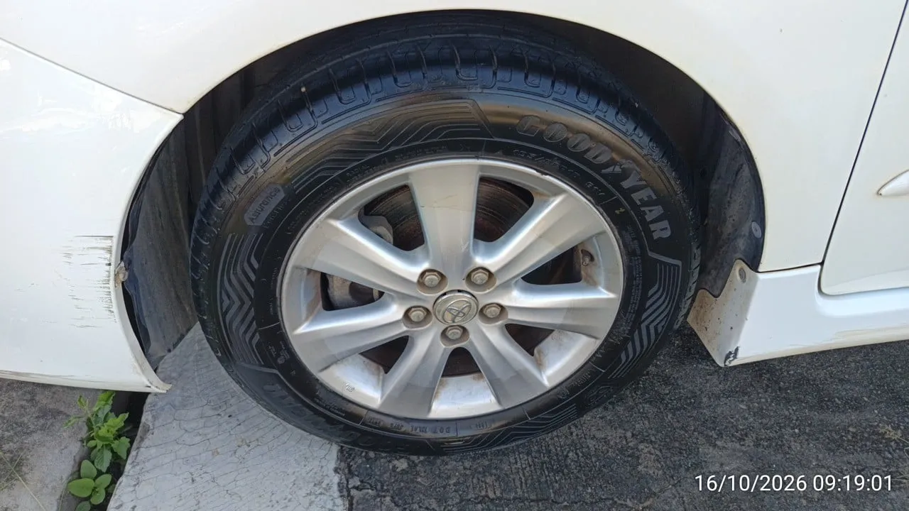 2012 Toyota Corolla Altis – 9