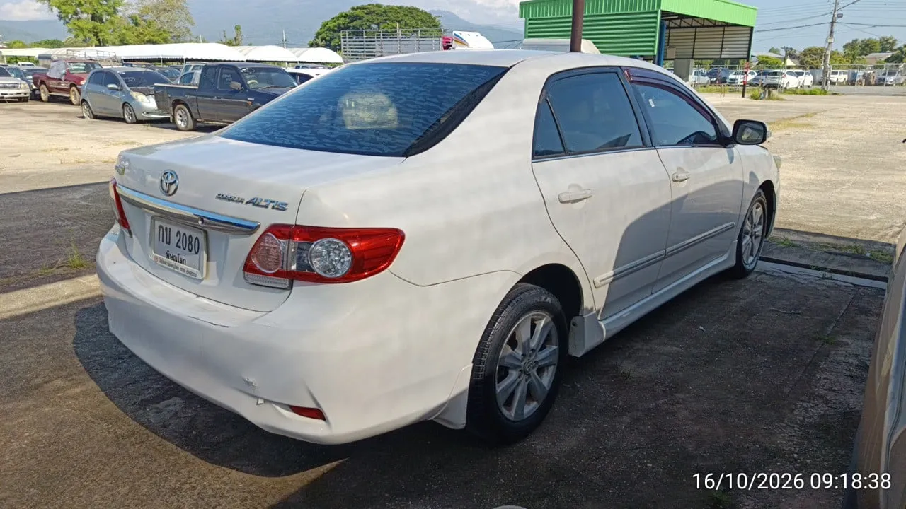 2012 Toyota Corolla Altis – 7