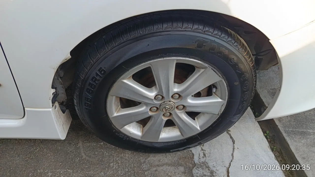 2012 Toyota Corolla Altis – 12