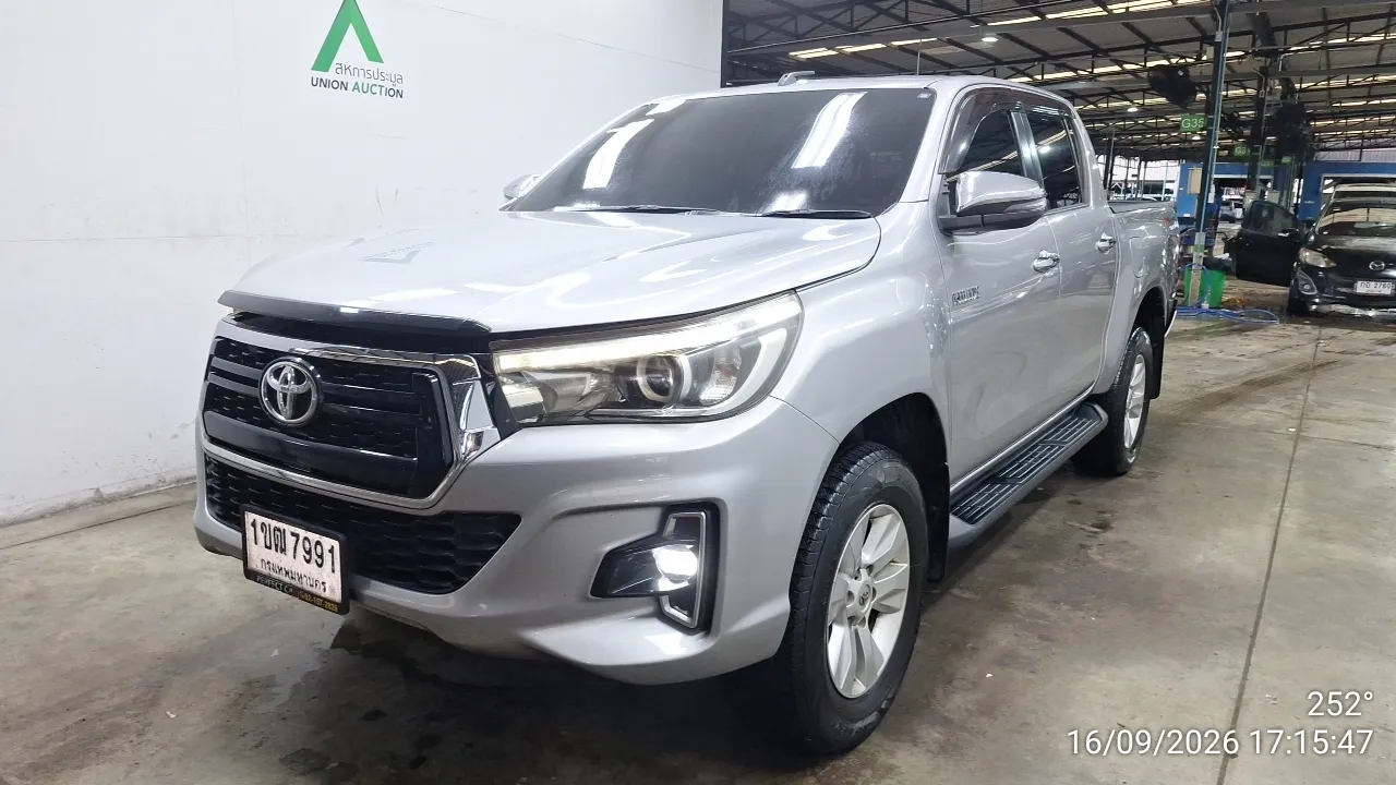 2019 Toyota Hilux Revo – 3