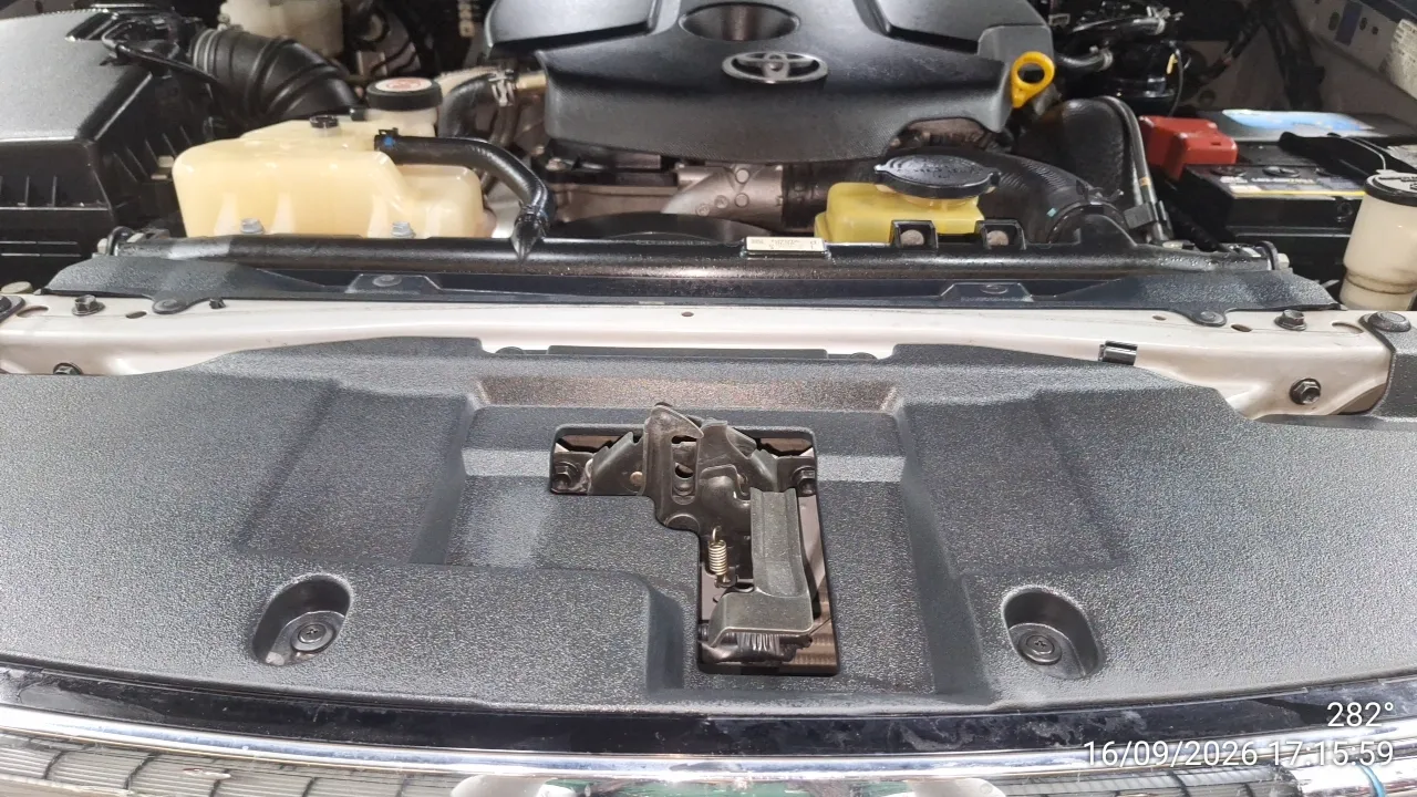 2019 Toyota Hilux Revo – 5