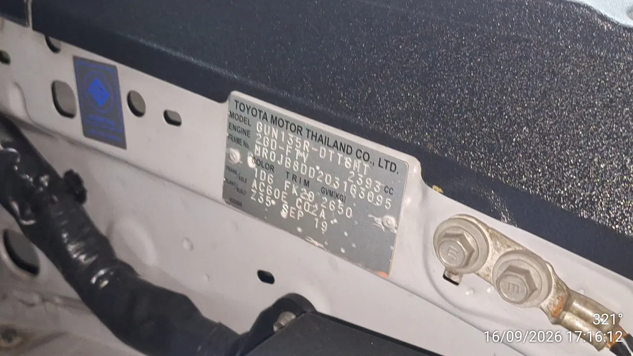 2019 Toyota Hilux Revo – 10