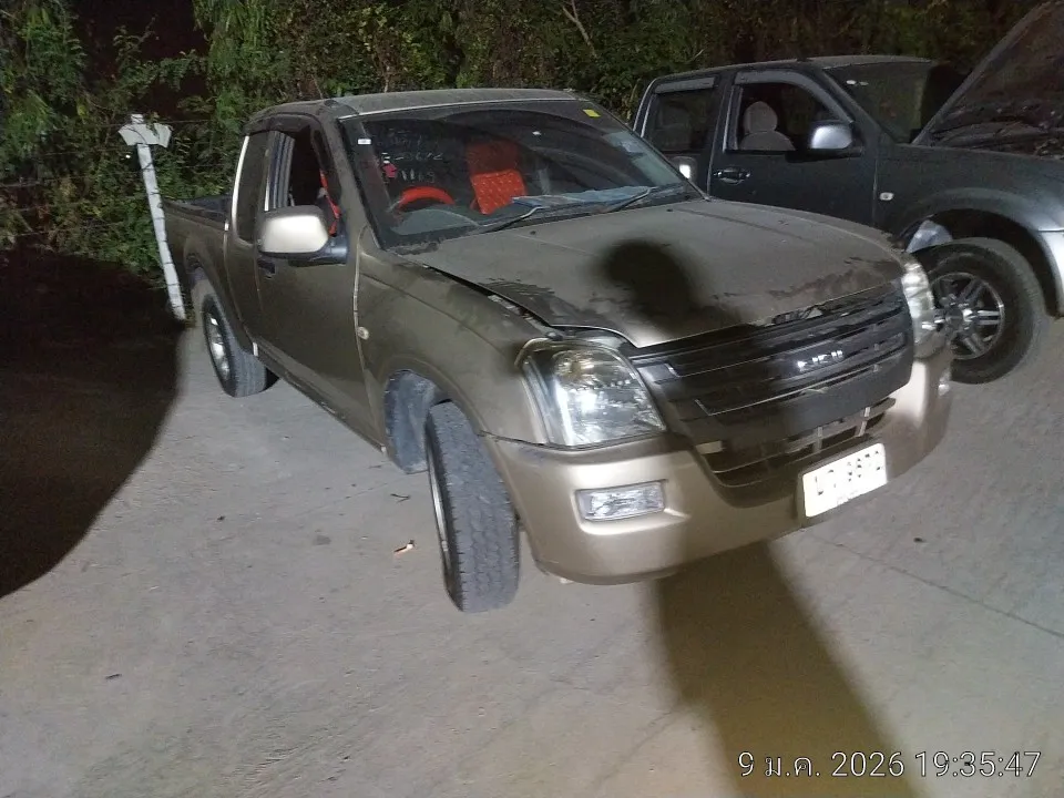 2005 Isuzu D-Max – 2
