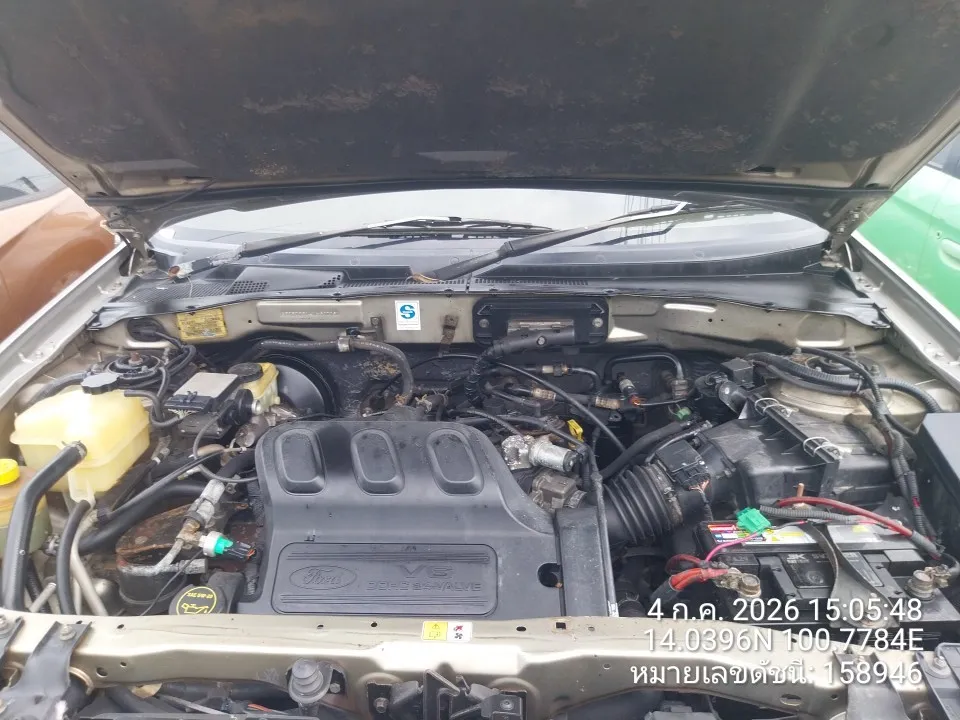 2004 Ford Escape – 4