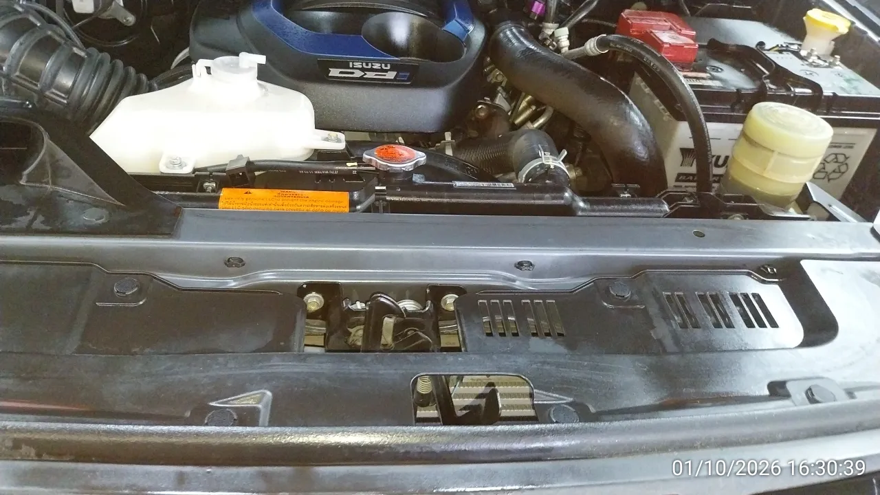 2022 Isuzu D-Max – 5
