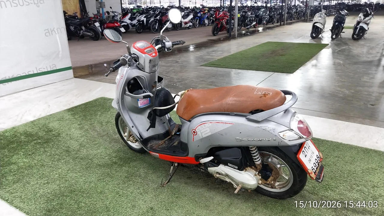 Honda Scoopy – 6
