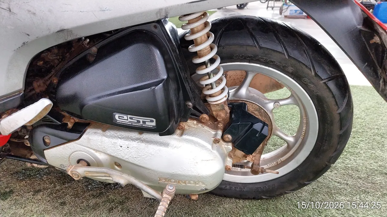 Honda Scoopy – 12