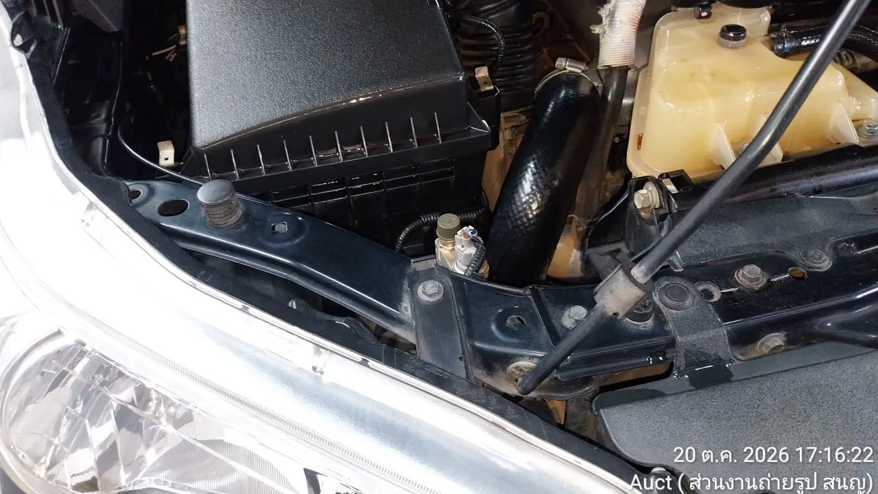 2017 Toyota Hilux Revo – 11