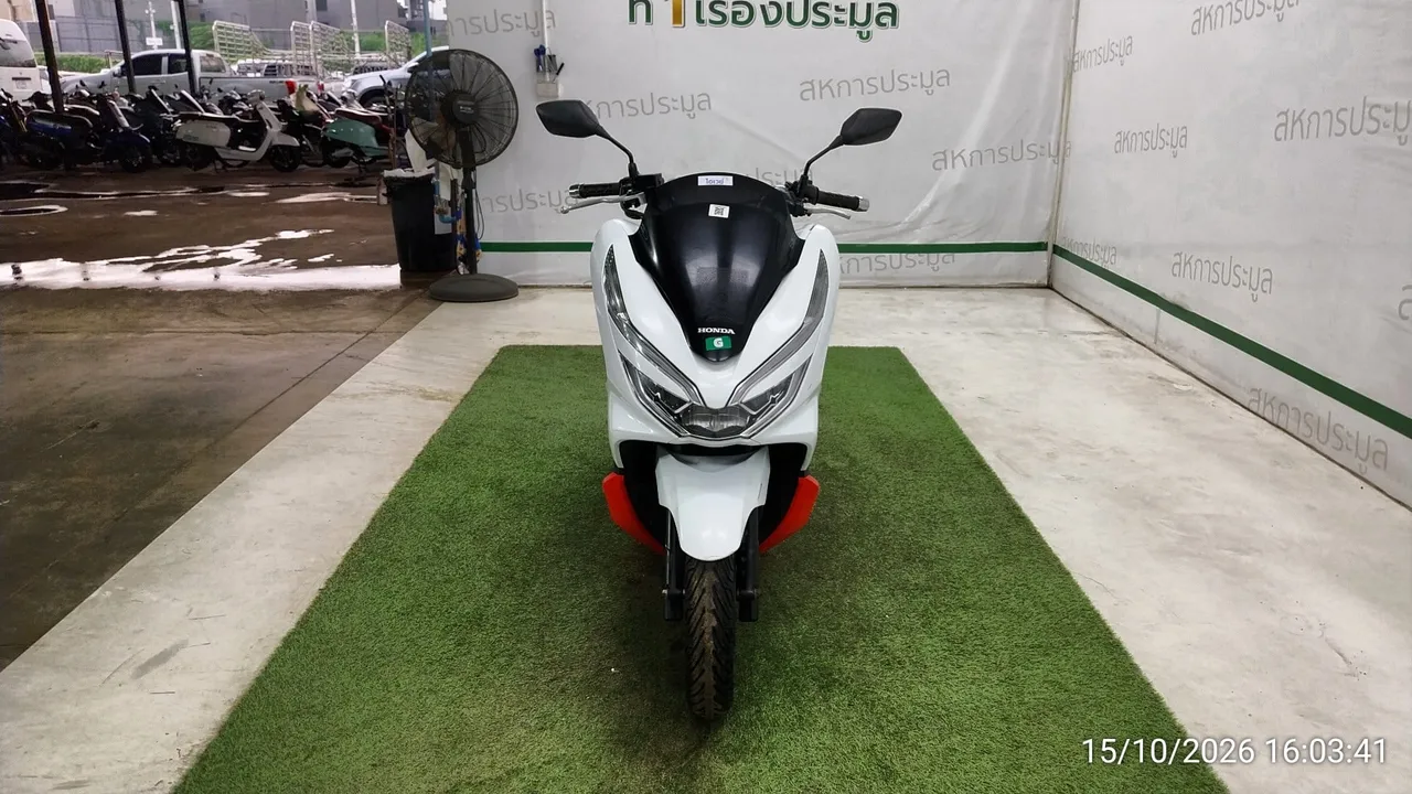 Honda PCX – 1