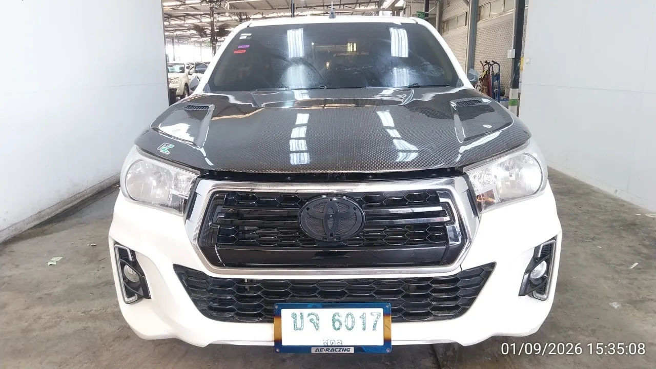 2019 Toyota Hilux Revo – 1