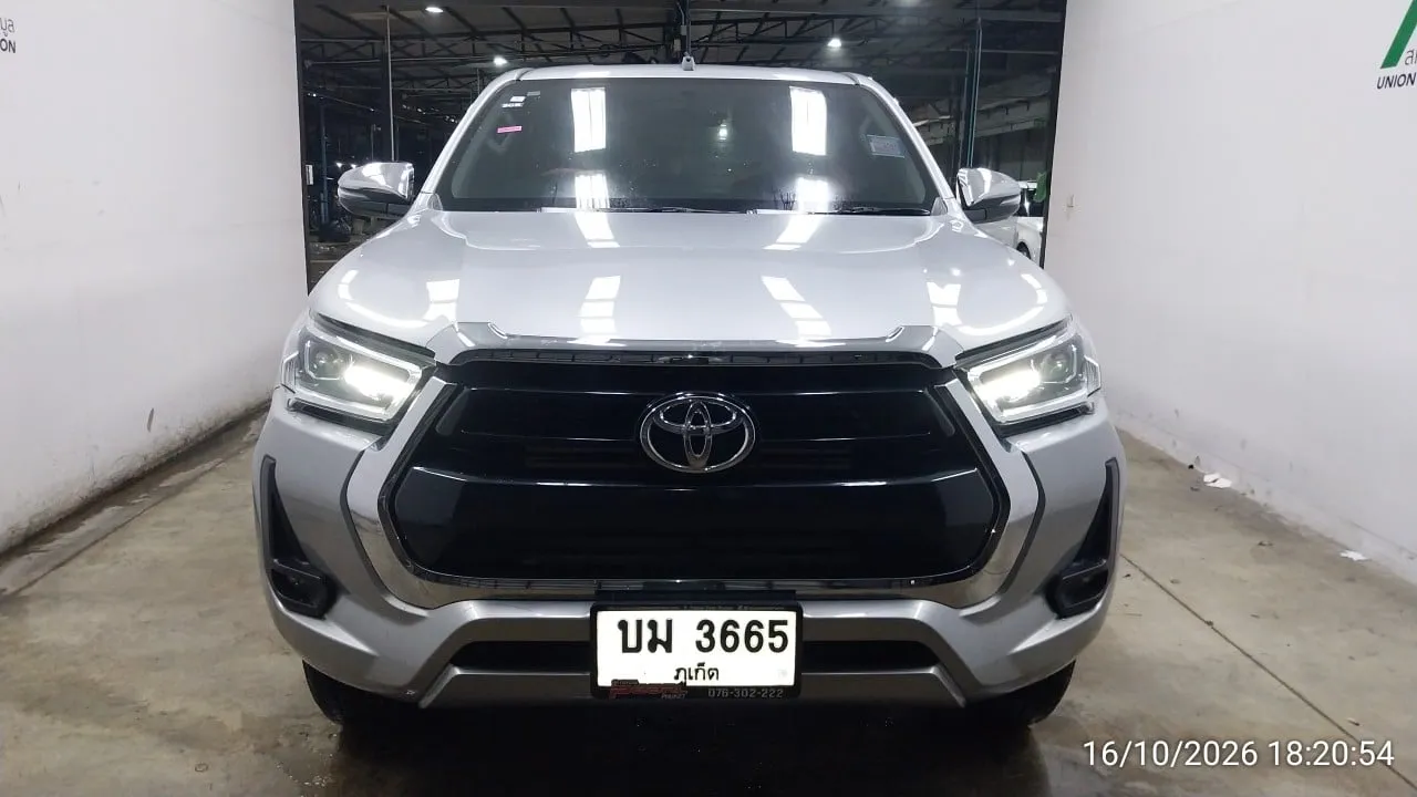 2023 Toyota Hilux Revo – 1