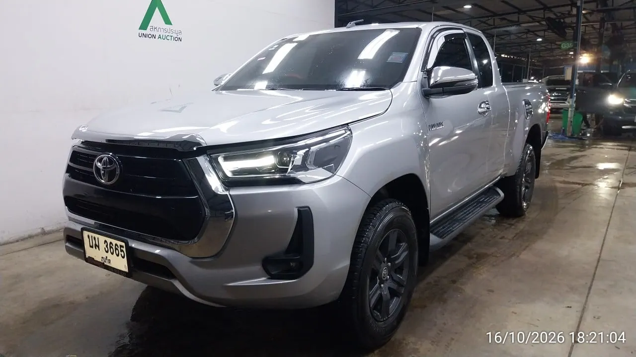 2023 Toyota Hilux Revo – 3