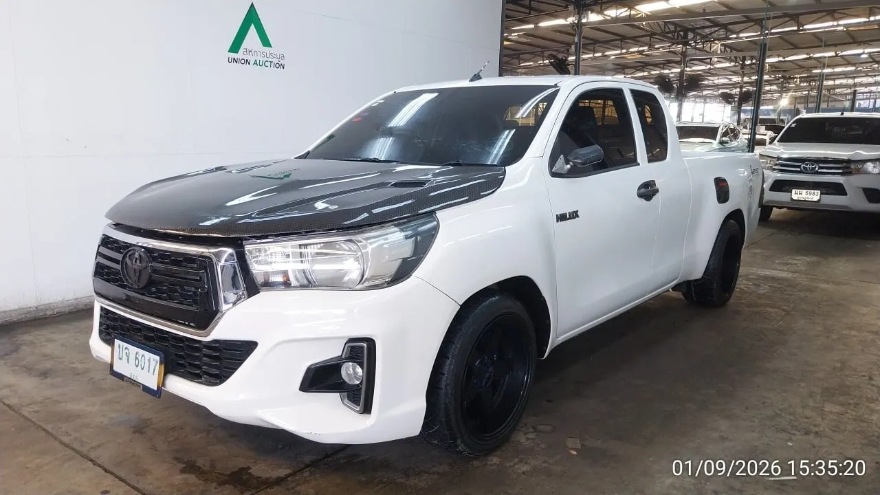 2019 Toyota Hilux Revo – 3