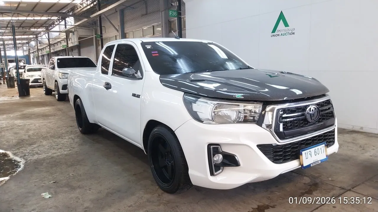 2019 Toyota Hilux Revo – 2