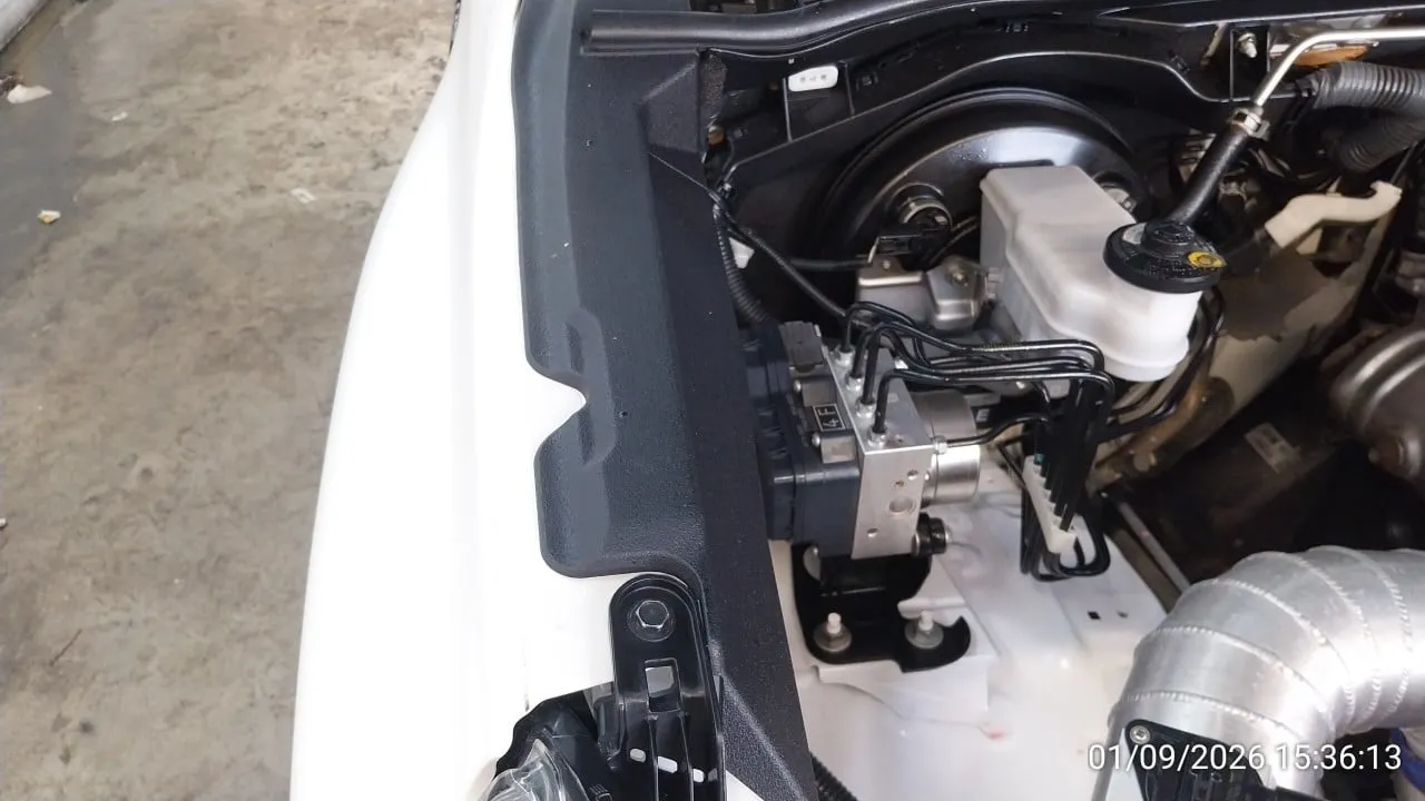 2019 Toyota Hilux Revo – 12