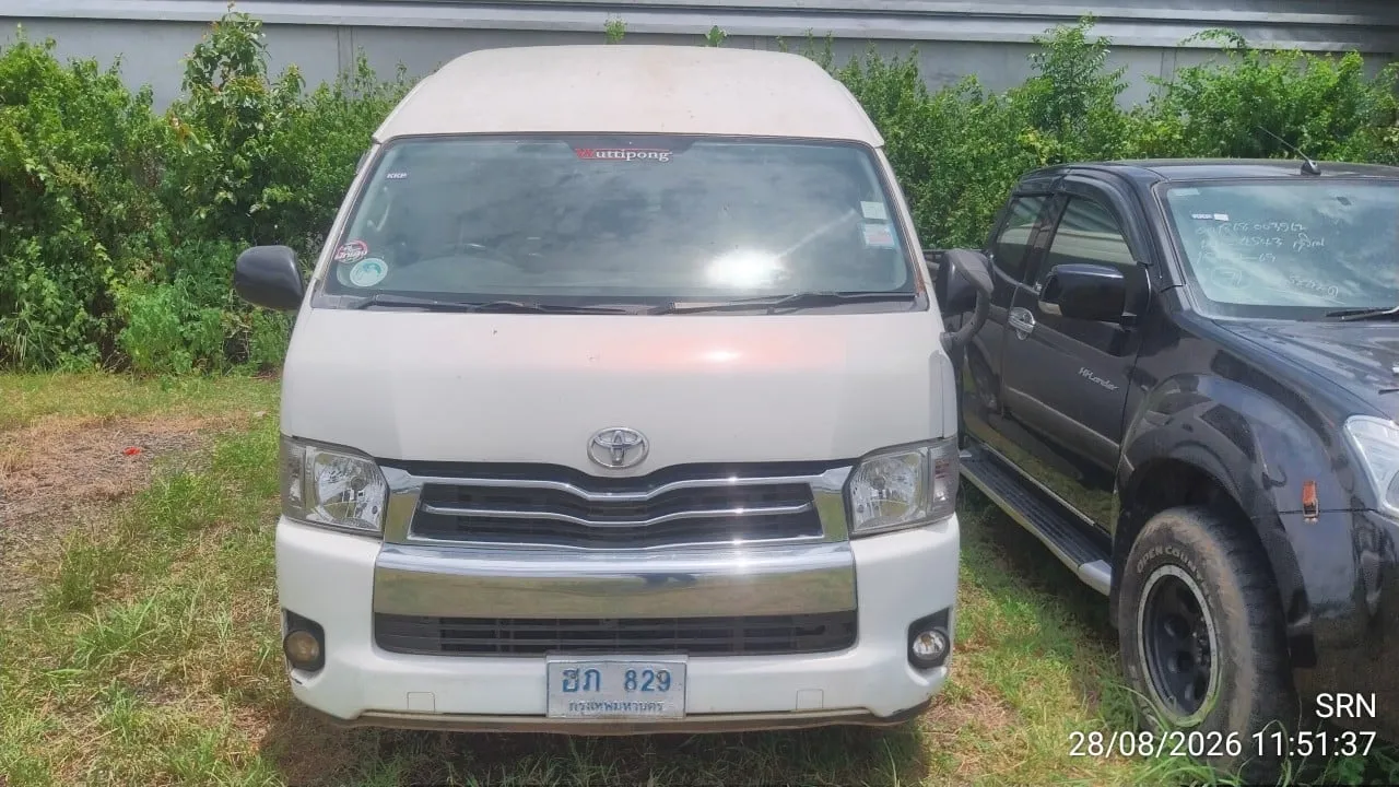 2012 Toyota Commuter – 1