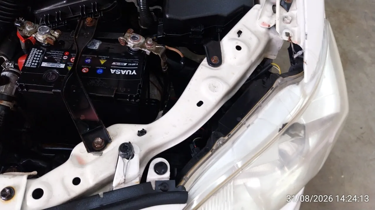 2013 Toyota Corolla Altis – 6