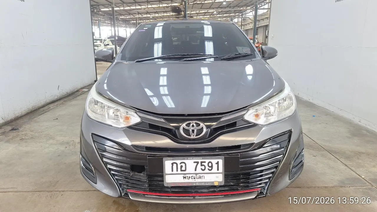 2020 Toyota Yaris Ativ – 1